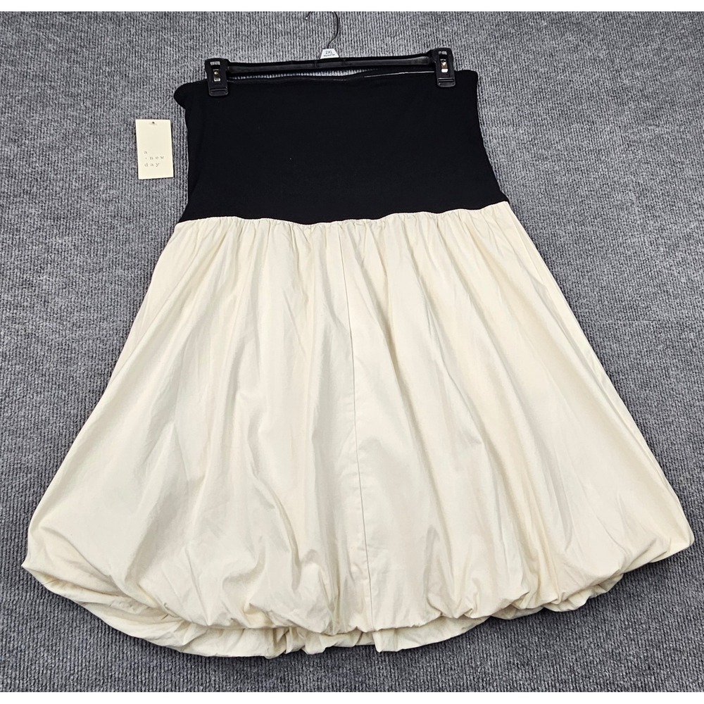 NWT A New Day Womens XL Bubble Hem Skirt Black Cream Colorblock Ribbed Waist